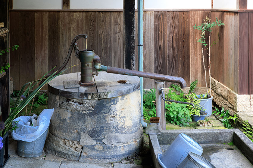 地下水と井戸水の違いとは？地下水を井戸水として利用するメリットも解説！